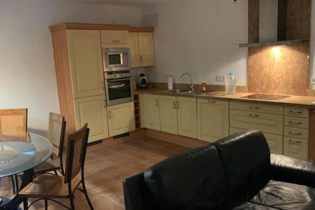 Huis Met Zwembad ベナルマデナ エクステリア 写真