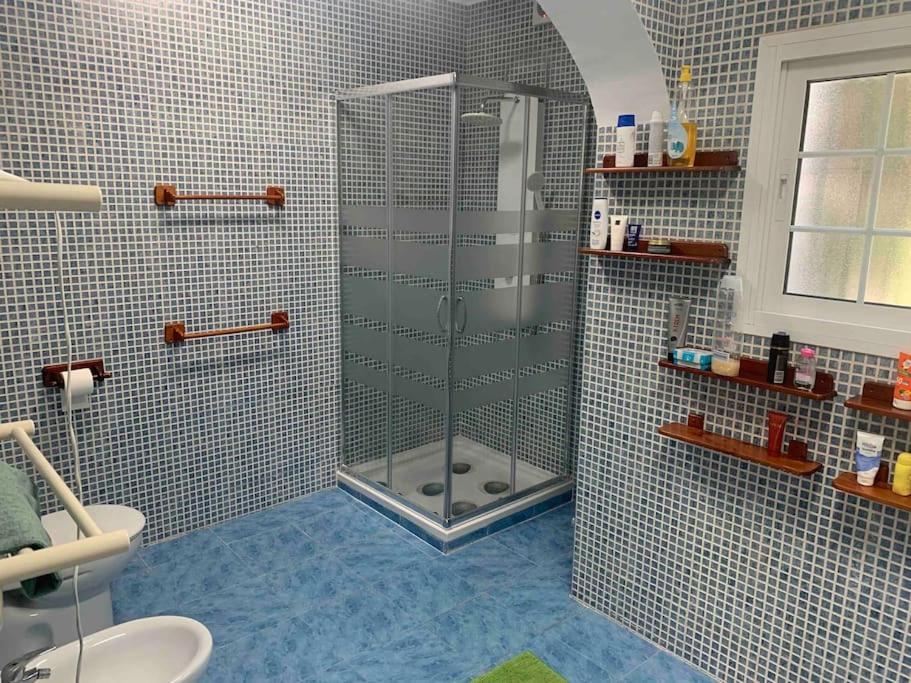 Huis Met Zwembad ベナルマデナ エクステリア 写真
